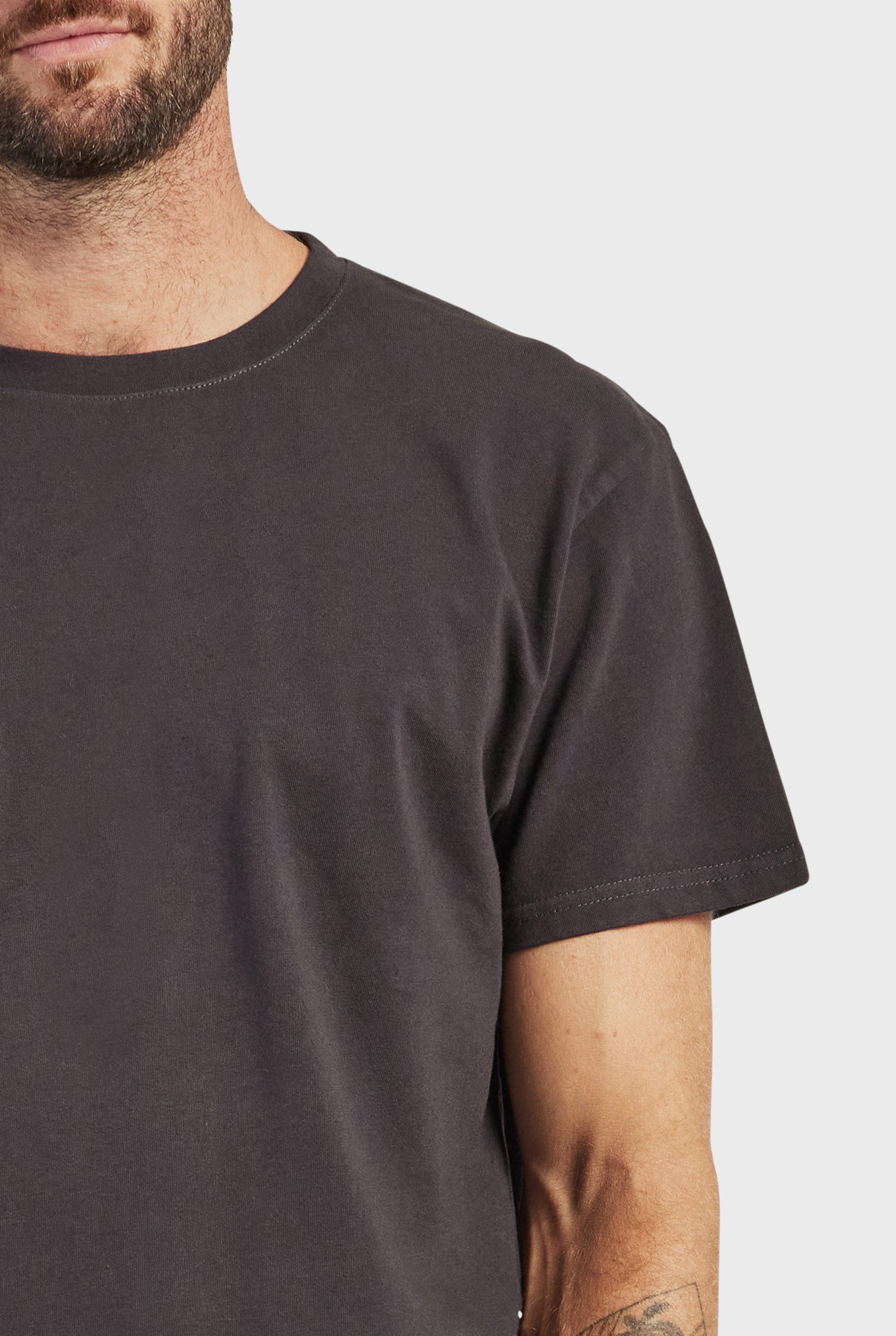 Roth Tee